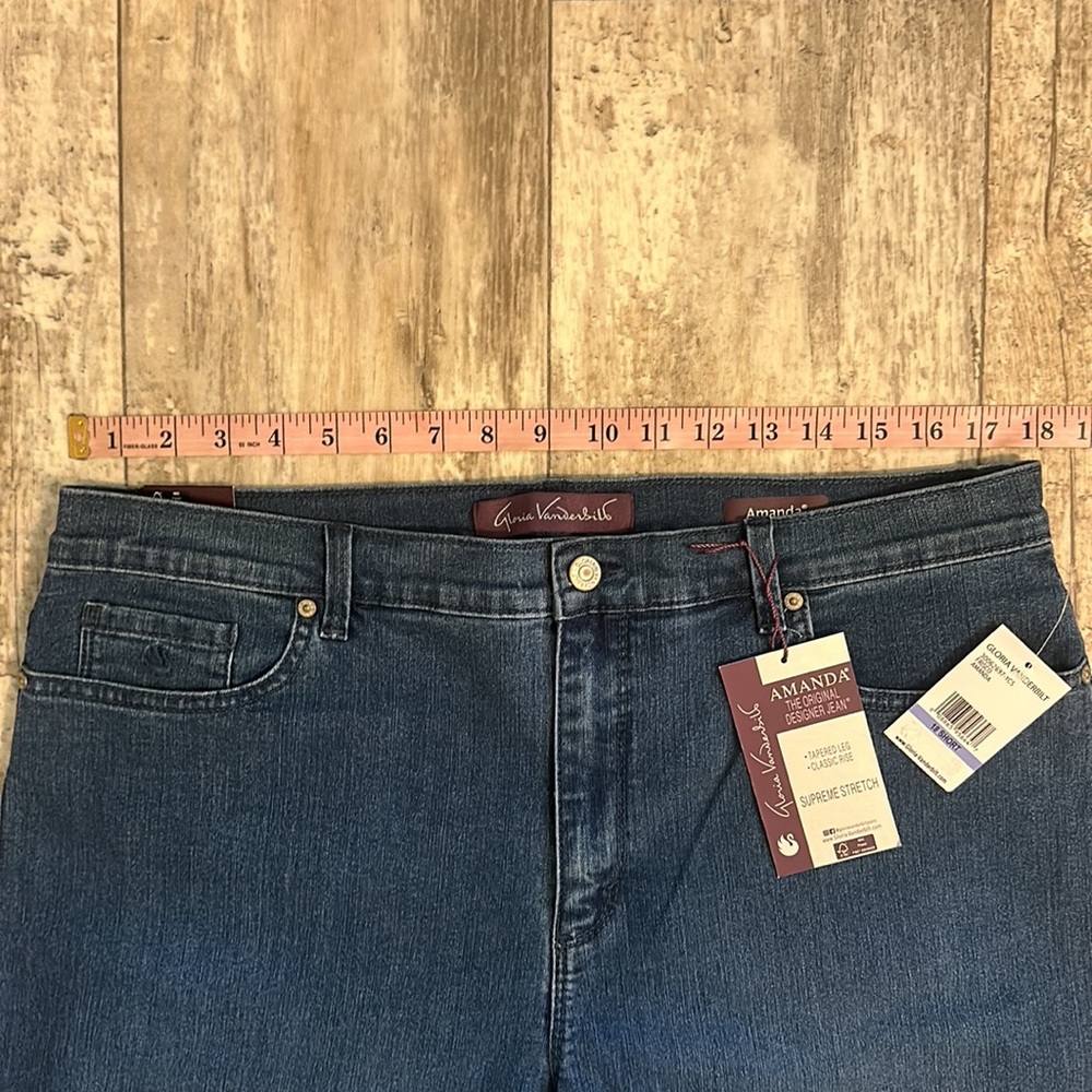 Gloria Vanderbilt Classic Amanda Tapered Jean - Picture 9 of 12
